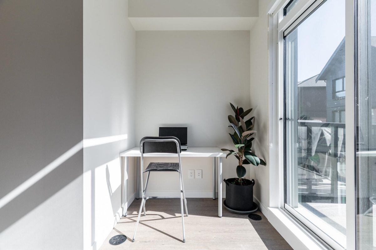 Primary Bedroom Photo of 175 4738 Hemlock Way, Tsawwassen, BC