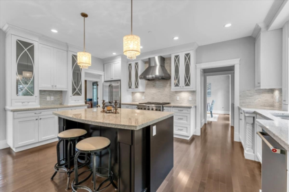 Breakfast Nook Photo of 1403 Crystal Creek Drive, Anmore, BC
