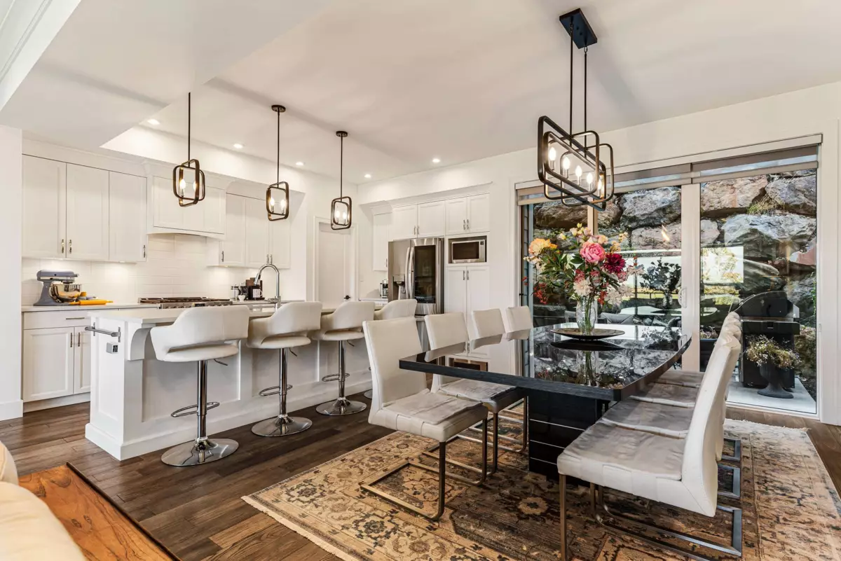 Breakfast Nook Photo of 71 50778 Ledgestone Place, Chilliwack, BC