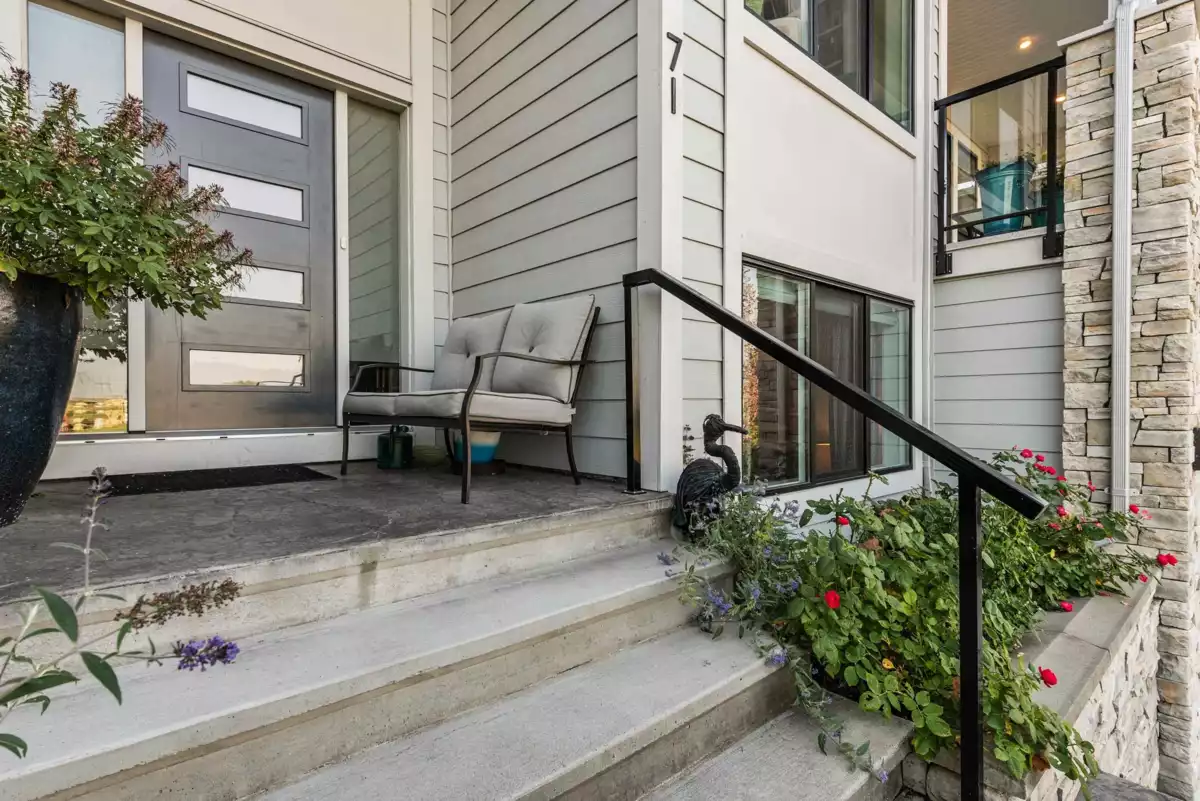 Exterior Rear Photo of 71 50778 Ledgestone Place, Chilliwack, BC