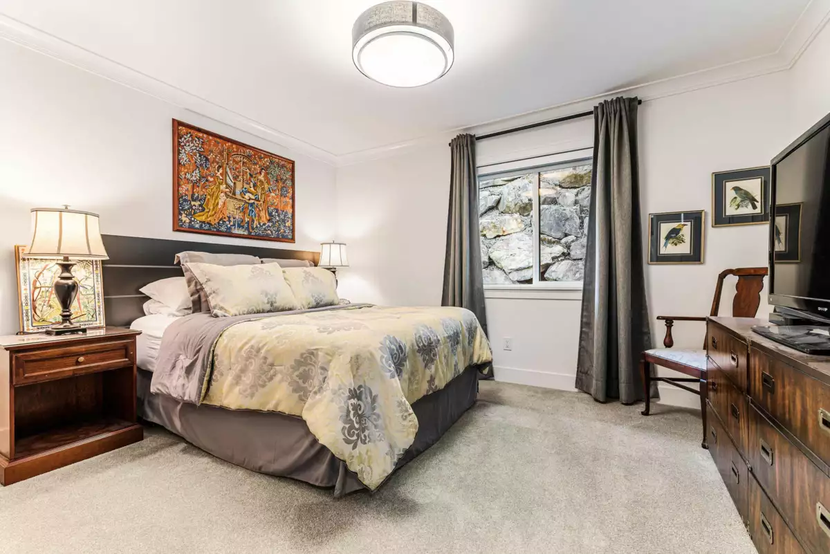 Front Yard Photo of 71 50778 Ledgestone Place, Chilliwack, BC