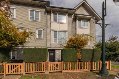 9 4949 47a Avenue, Ladner, BC, Ladner — Townhouse for sale