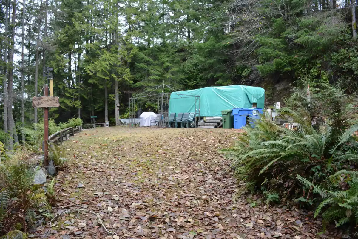 Office / Den Photo of 122 7101 Sakinaw Woods, Pender Harbour, BC