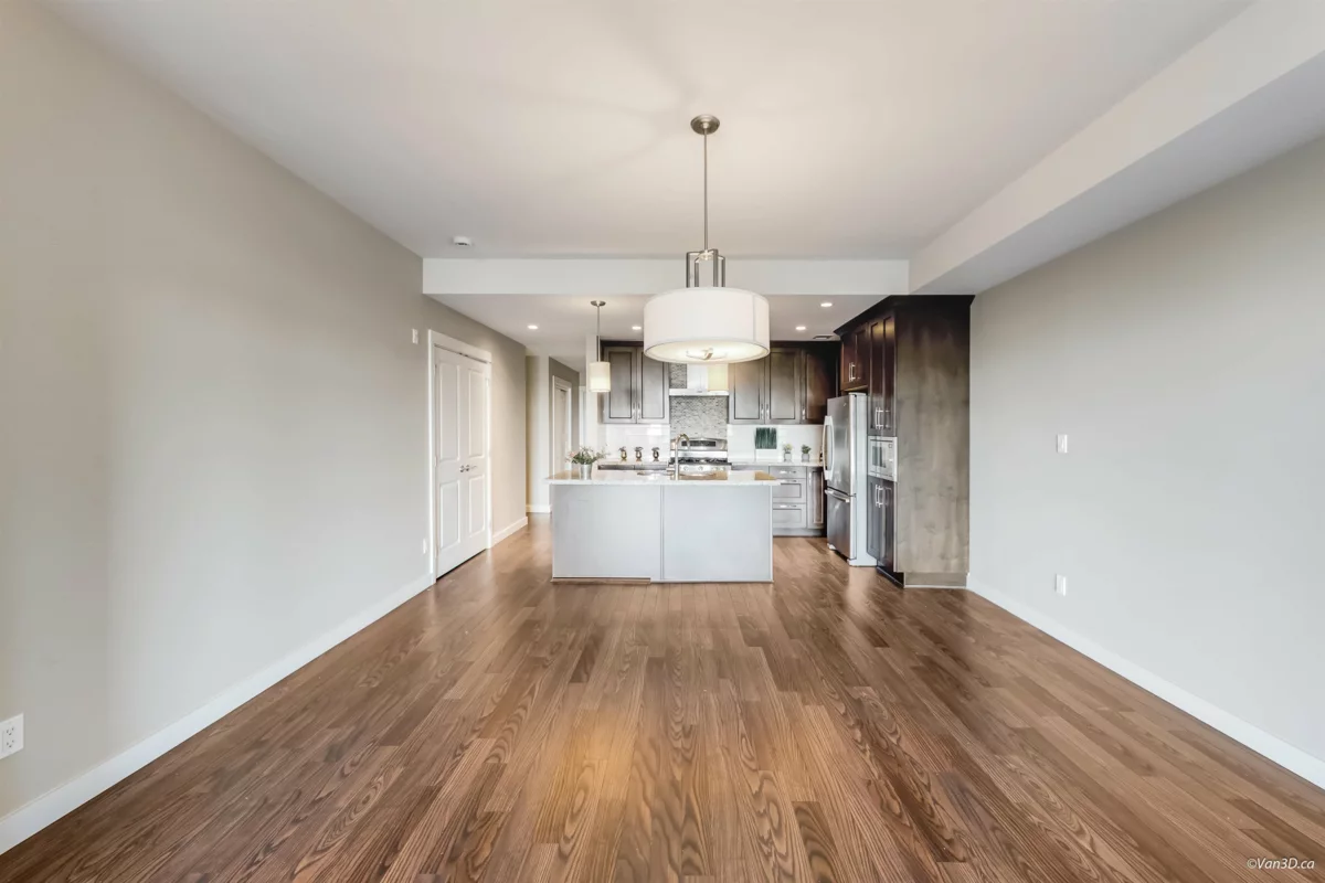 Dining Area Photo of 112 5055 Springs Boulevard, Tsawwassen, BC