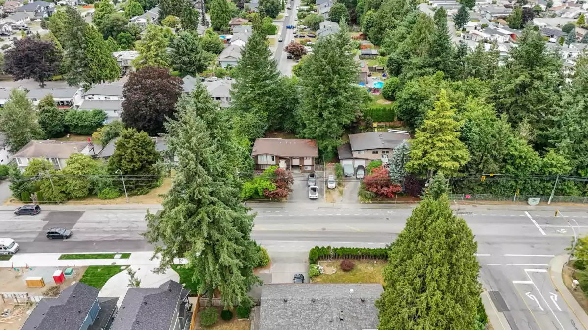 Guest Bathroom Photo of 19575 Hammond Road, Pitt Meadows, BC