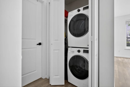 Walk-In Closet Photo of 108 15825 85 Avenue, Surrey, BC