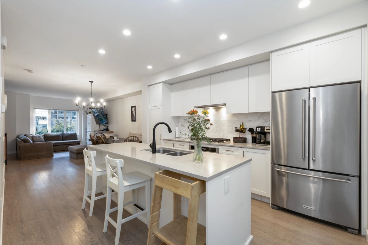 Breakfast Nook Photo of 159 19451 Sutton Avenue, Pitt Meadows, BC