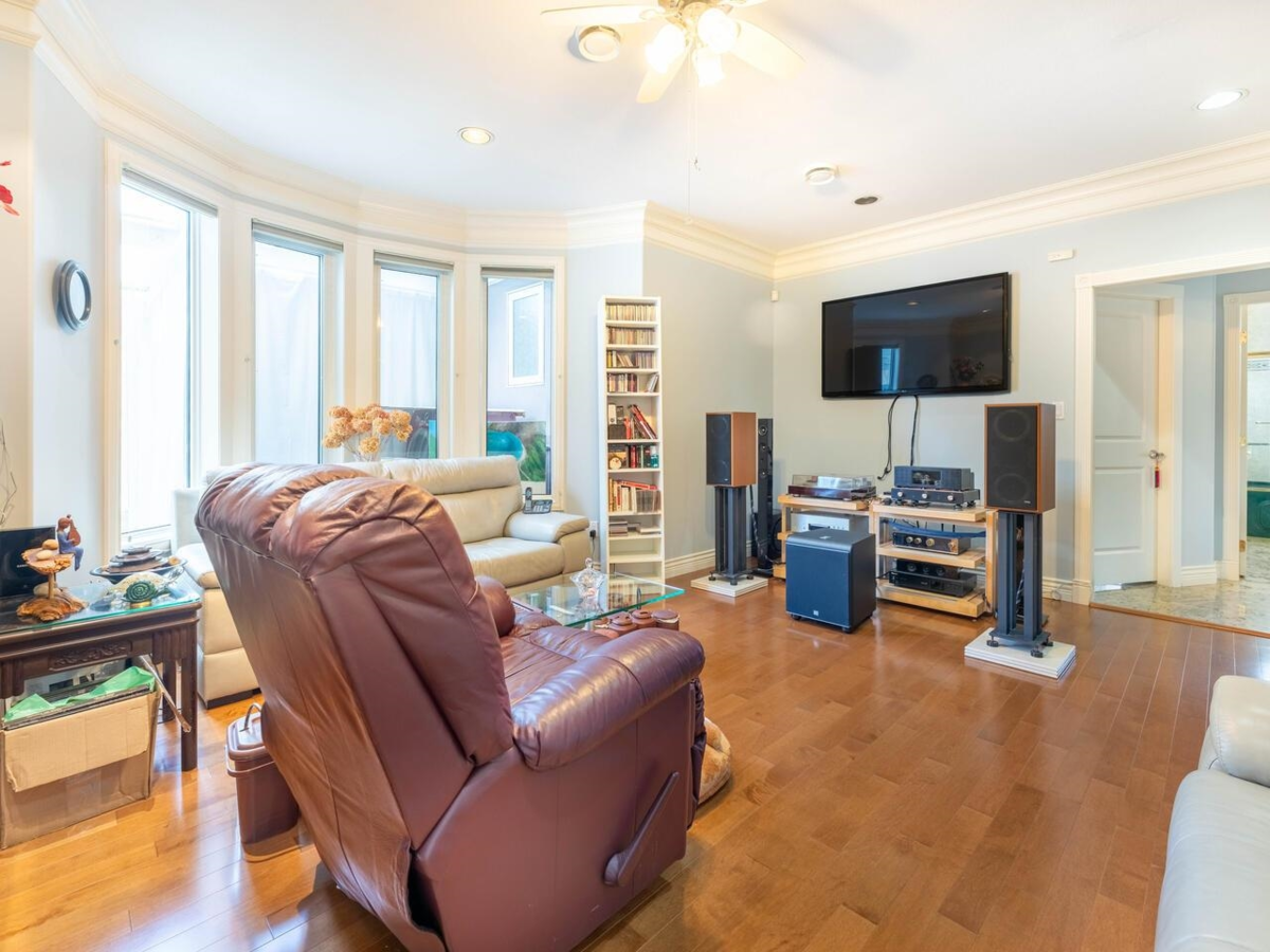 Breakfast Nook Photo of 4251 Coldfall Road, Richmond, BC