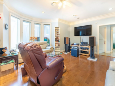 Breakfast Nook Photo of 4251 Coldfall Road, Richmond, BC