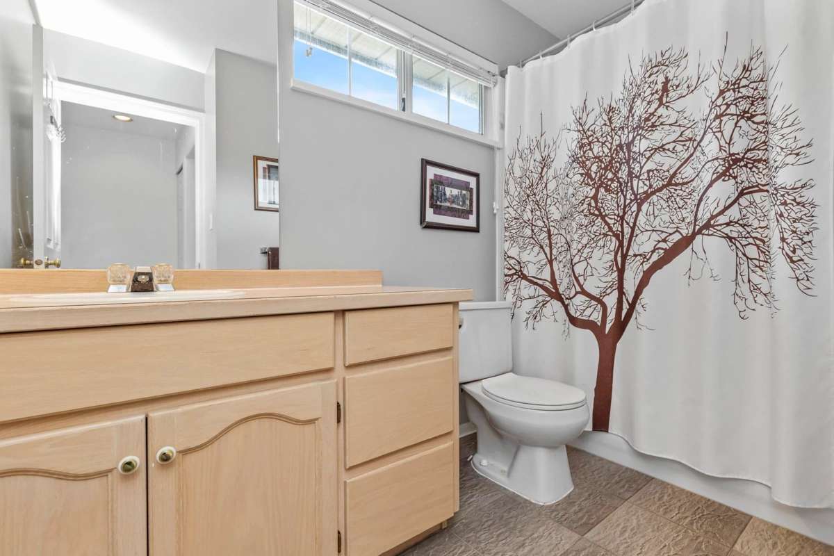 Hot Tub / Spa Photo of 50 32361 Mcrae Avenue, Mission, BC