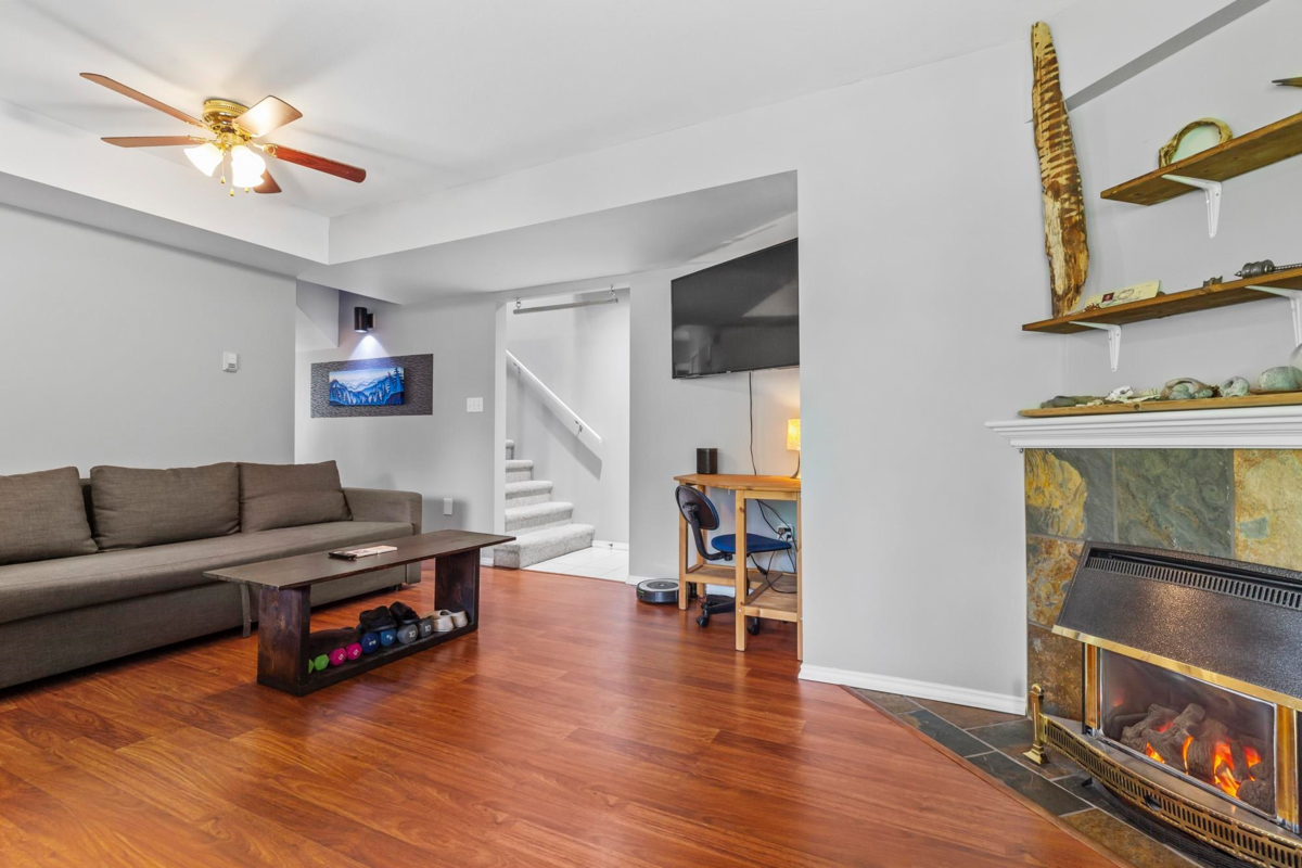 Laundry Room Photo of 50 32361 Mcrae Avenue, Mission, BC