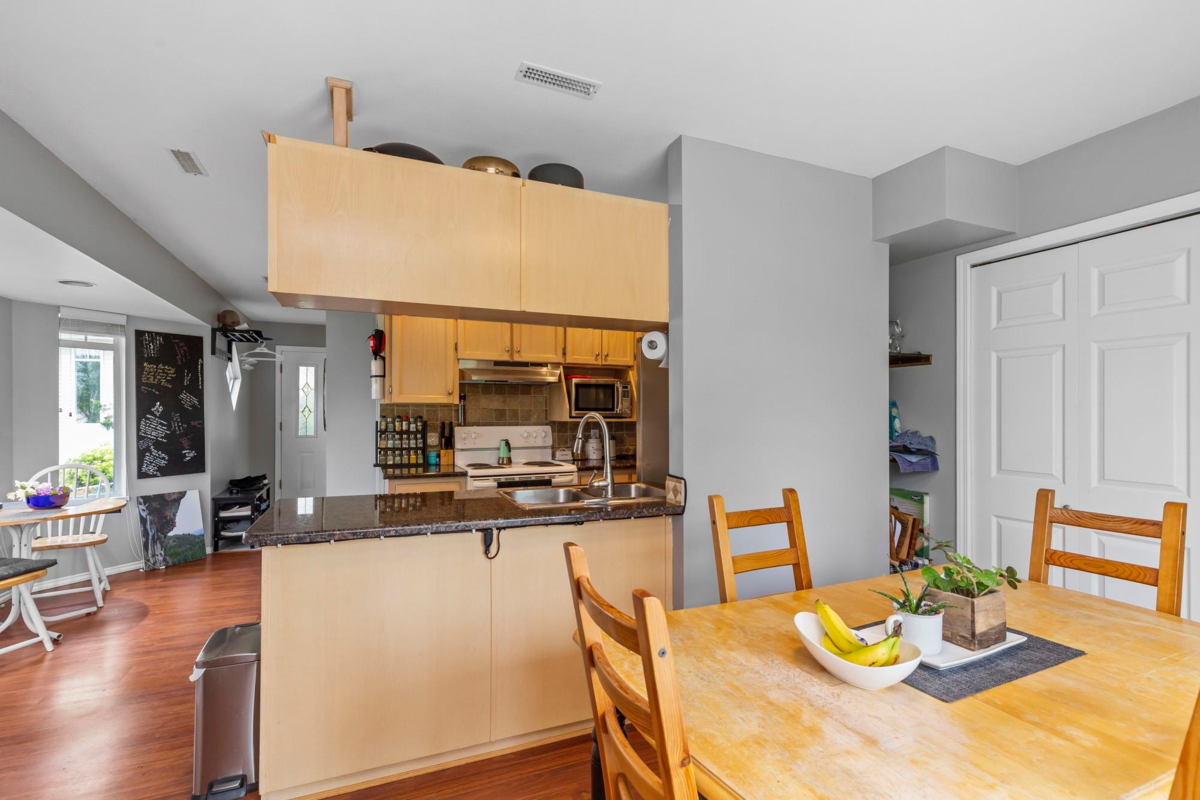 Primary Bedroom Photo of 50 32361 Mcrae Avenue, Mission, BC