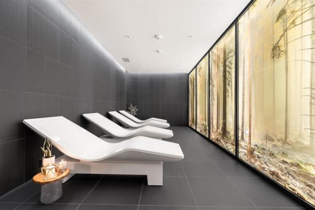 Community Amenities Photo (Clubhouse) of 581 8671 Hazelbridge Way, Richmond, BC