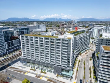 581 8671 Hazelbridge Way, Richmond, BC, Richmond — Apartment/Condo for sale