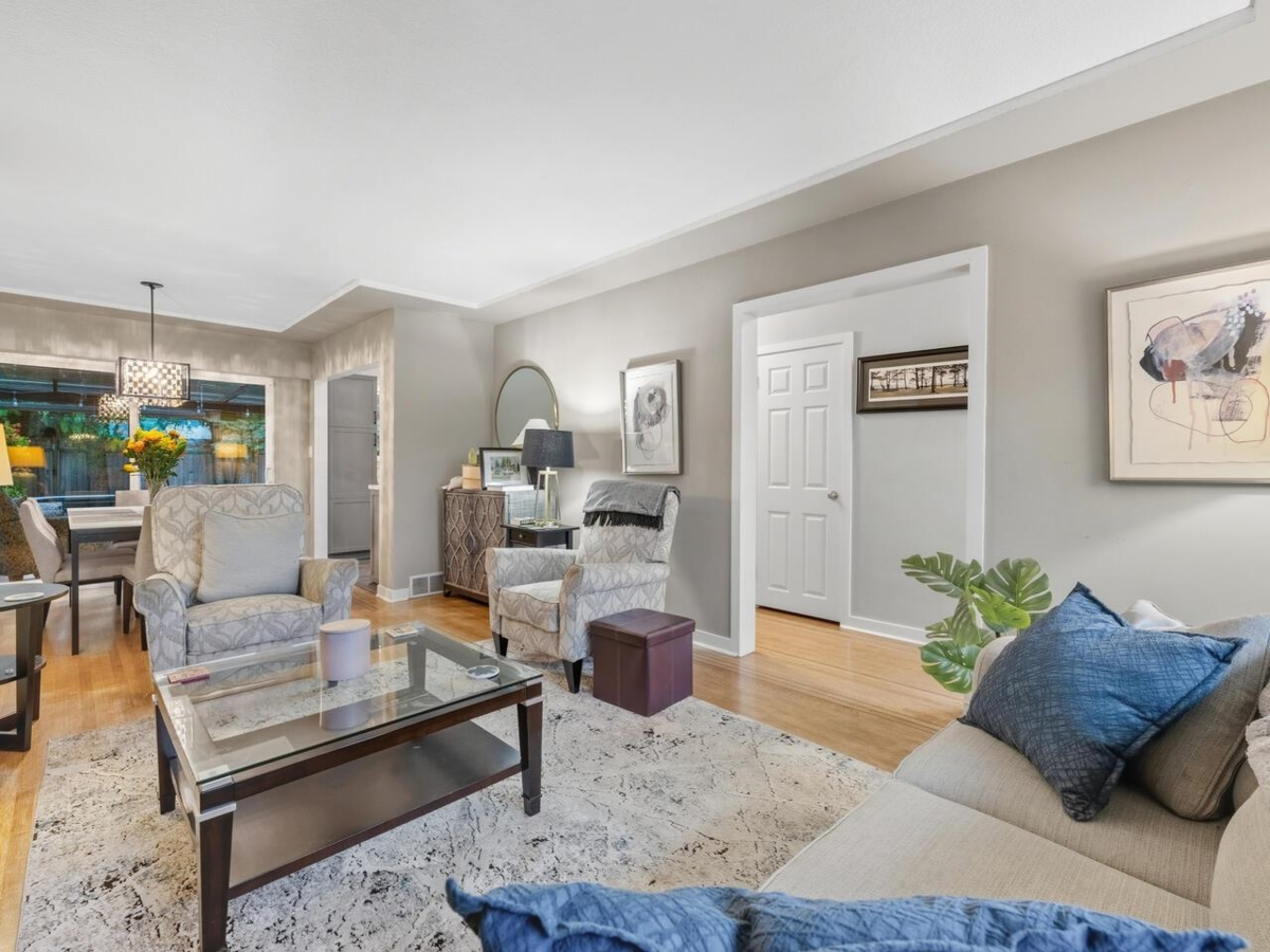 Dining Area Photo of 9434 113b Street, Delta, BC