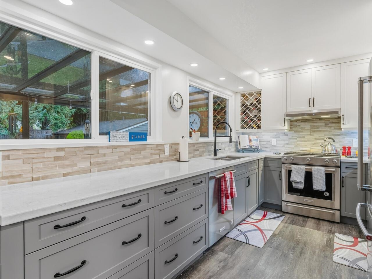 Primary Bathroom Photo of 9434 113b Street, Delta, BC