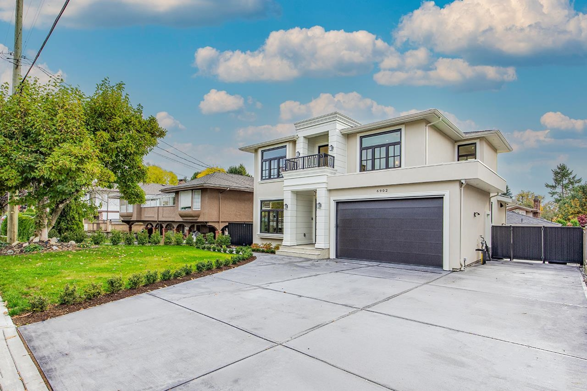 Aerial View of 6902 Kitchener Street, Burnaby, BC