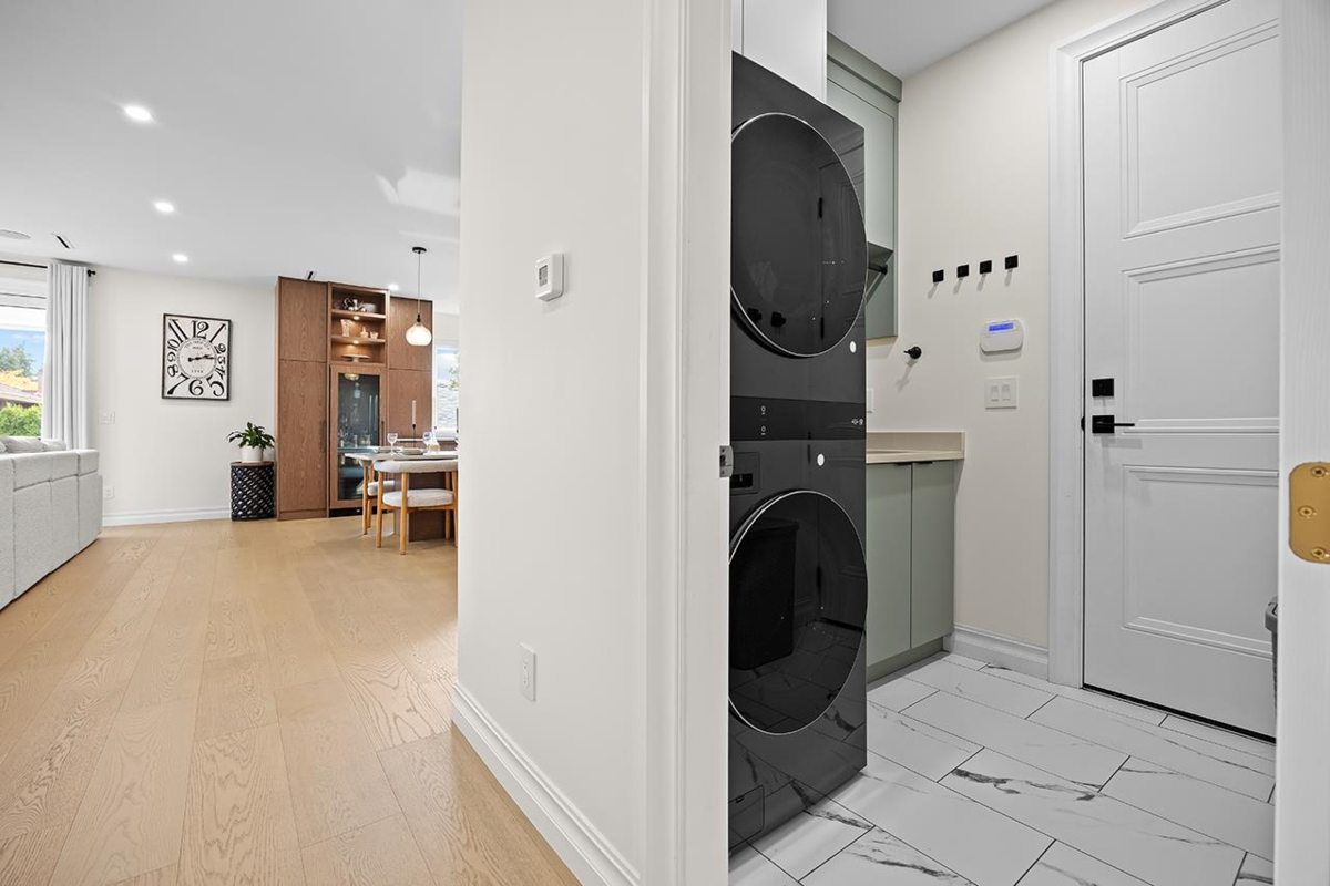 Bedroom 3 Photo of 6902 Kitchener Street, Burnaby, BC