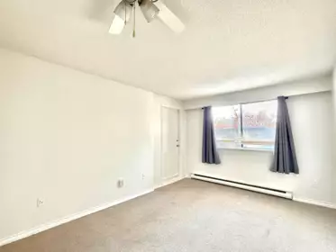 217 8120 Colonial Drive, Richmond, BC, Richmond — Apartment/Condo for sale