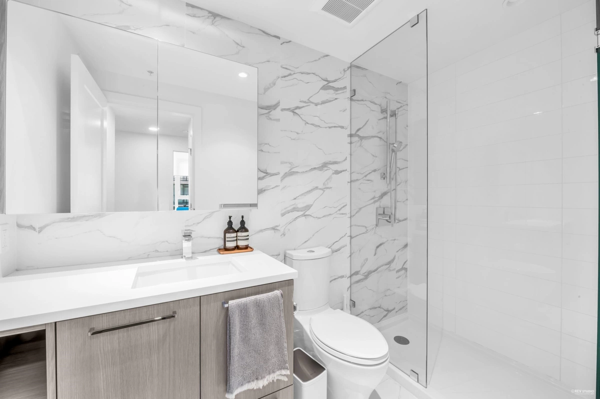 Bedroom 2 Photo of 1301 8160 Mcmyn Way, Richmond, BC