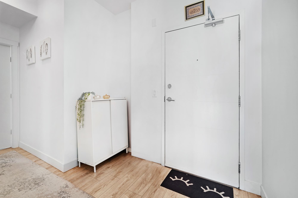 Basement Recreation Room Photo of 316 2382 Atkins Avenue, Port Coquitlam, BC