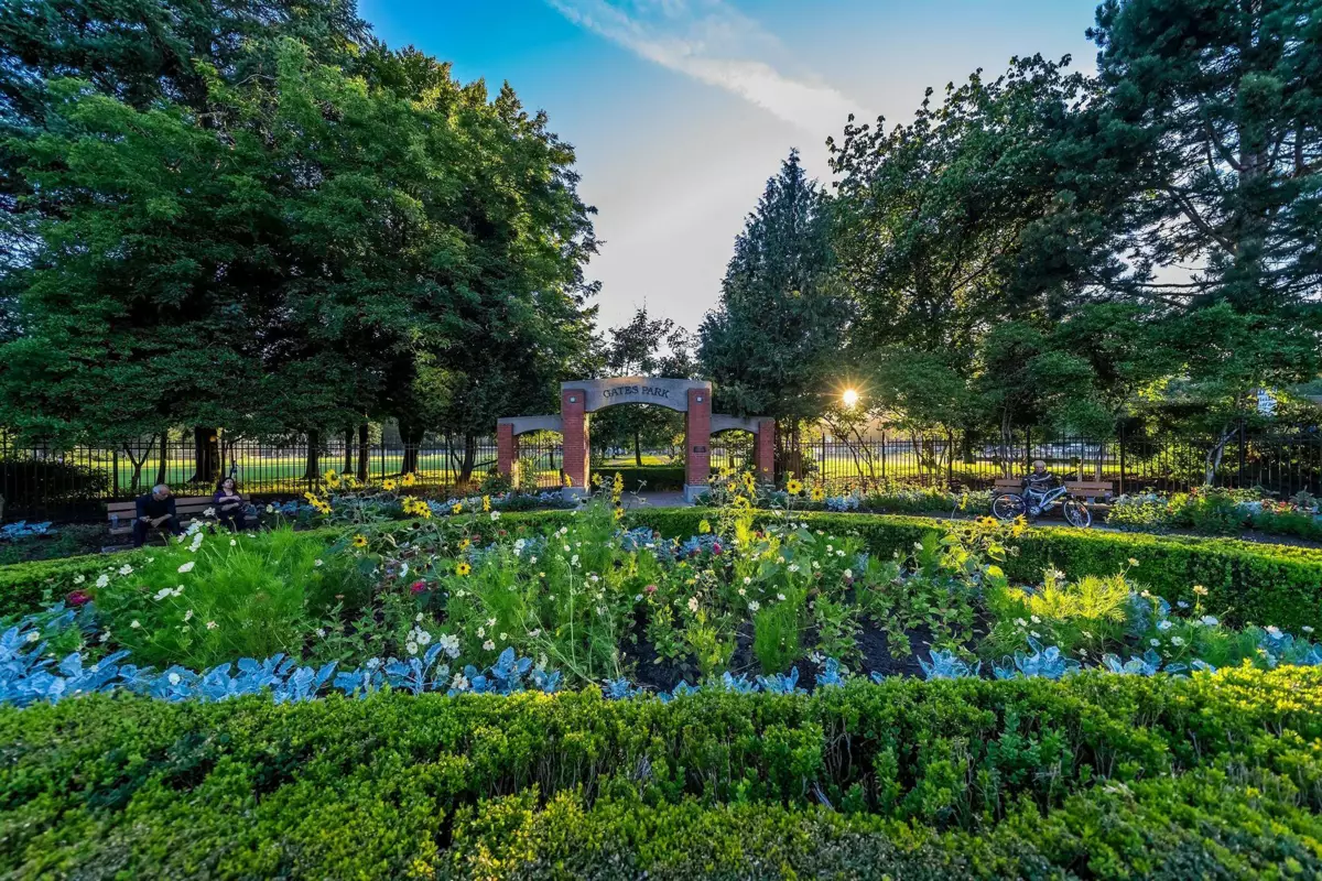 Front Yard Photo of 316 2382 Atkins Avenue, Port Coquitlam, BC