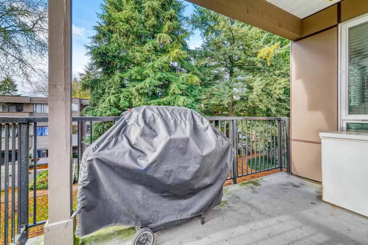 Mudroom Photo of 316 2382 Atkins Avenue, Port Coquitlam, BC