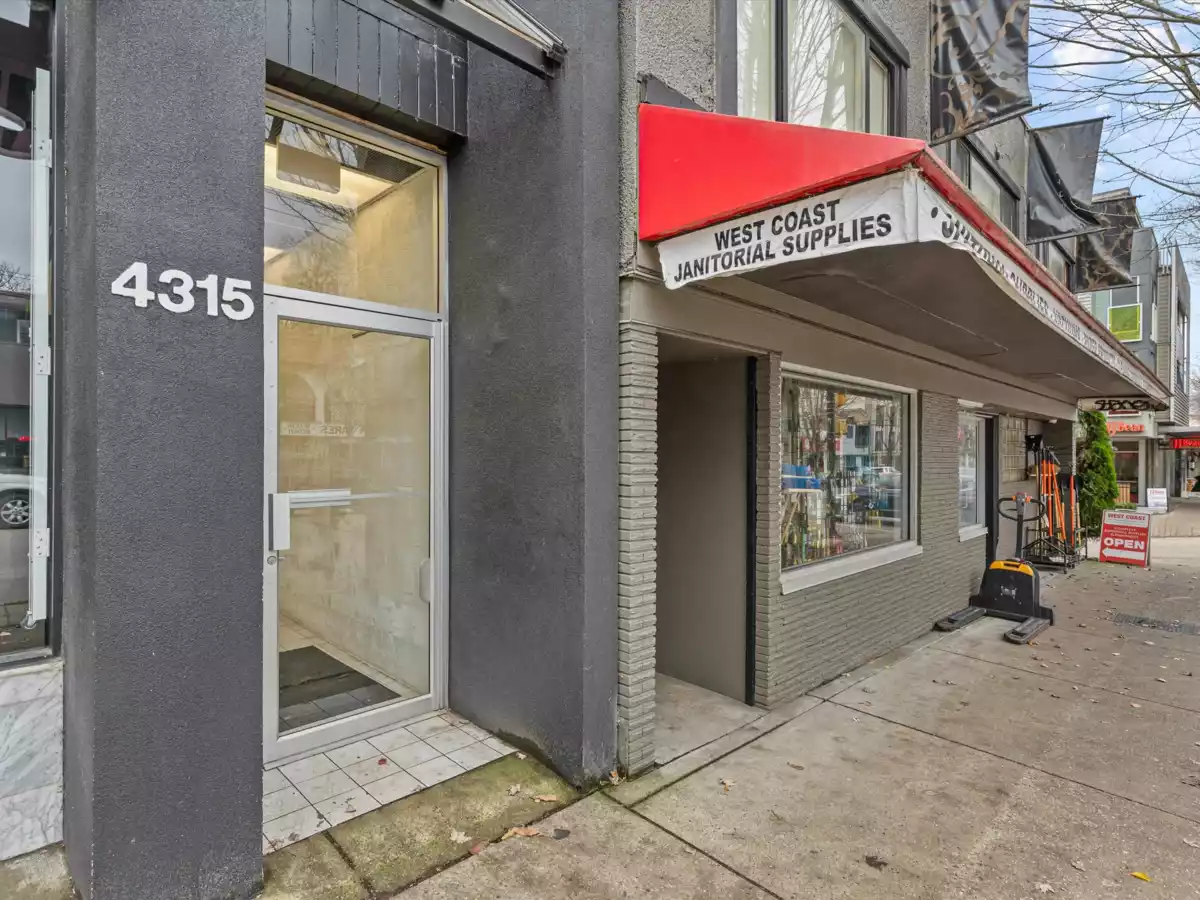 Basement Recreation Room Photo of 201 4315 Fraser Street, Vancouver, BC