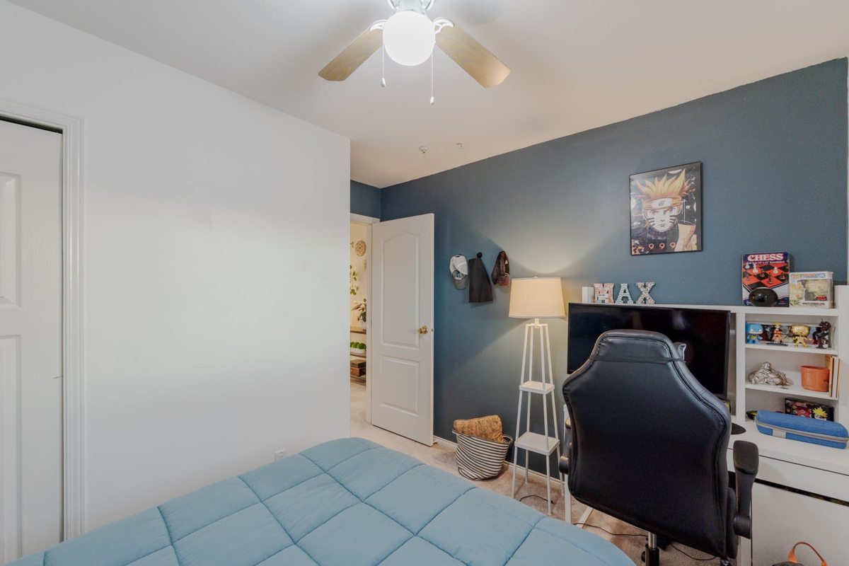 Front Yard Photo of 3 19044 118b Avenue, Pitt Meadows, BC