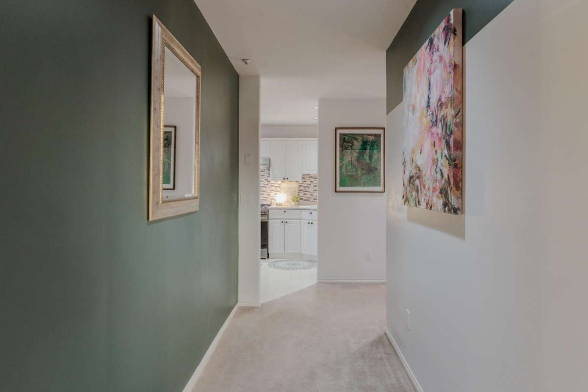 Mudroom Photo of 3 19044 118b Avenue, Pitt Meadows, BC