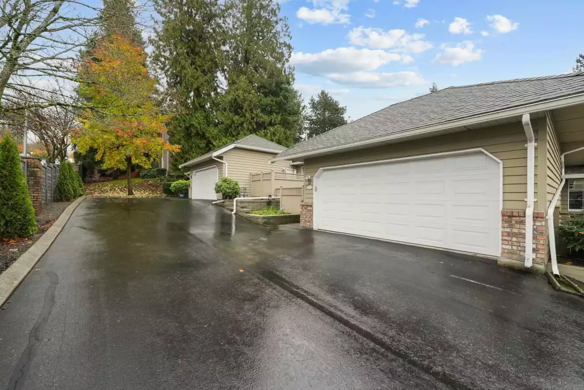 Entry Foyer Photo of 58 21848 50th Avenue, Langley, BC