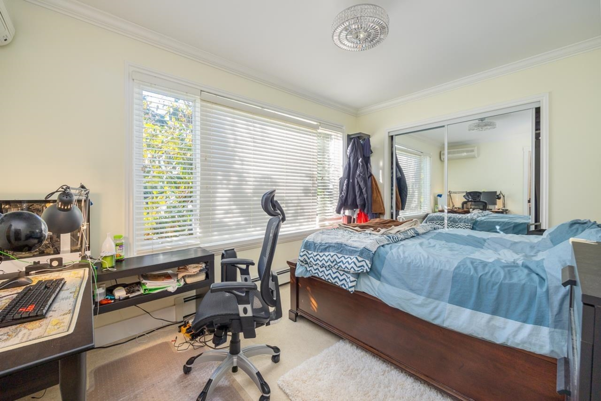 Entry Foyer Photo of 2088 Allison Road, Vancouver, BC