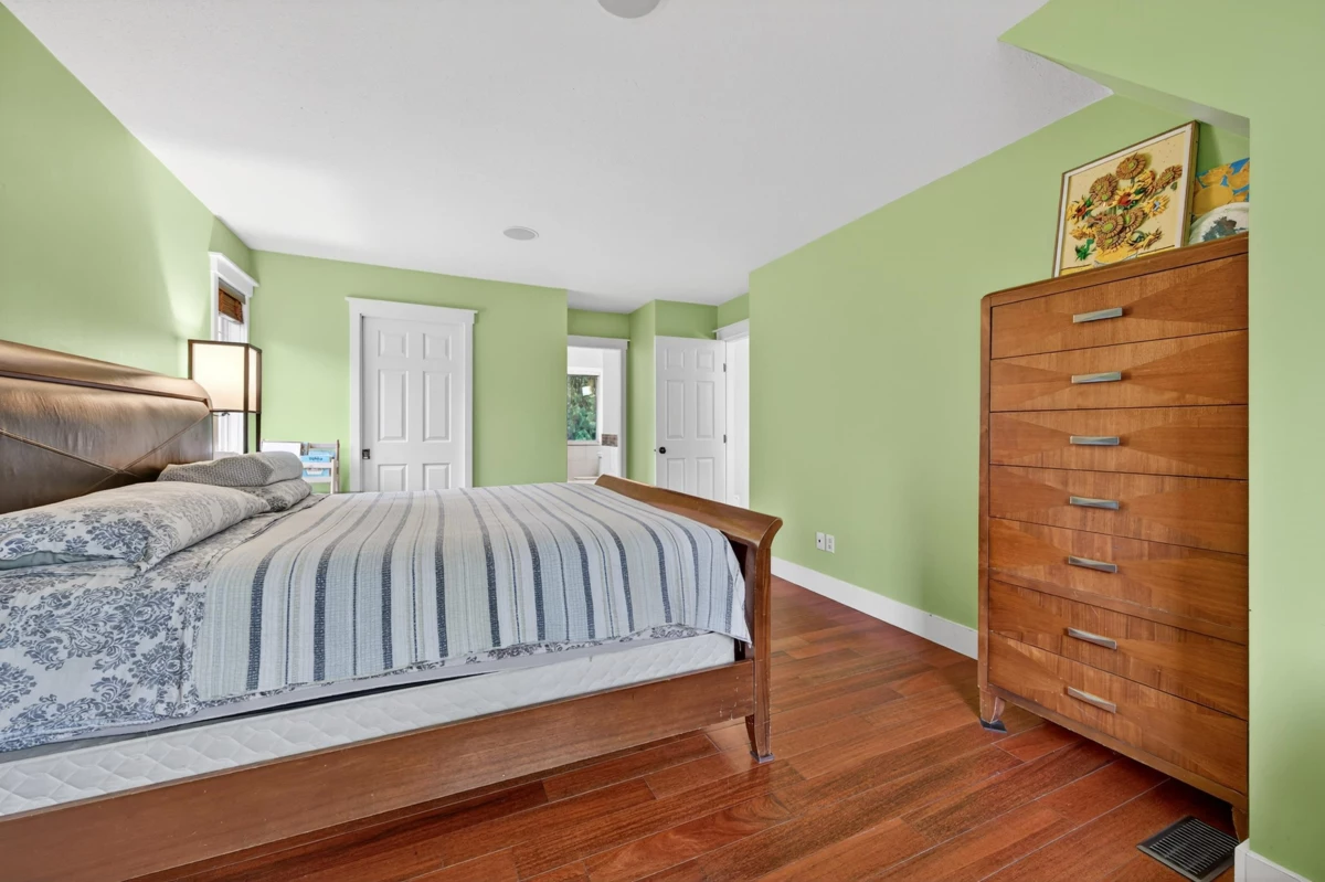 Office / Den Photo of 2382 150b Street, Surrey, BC