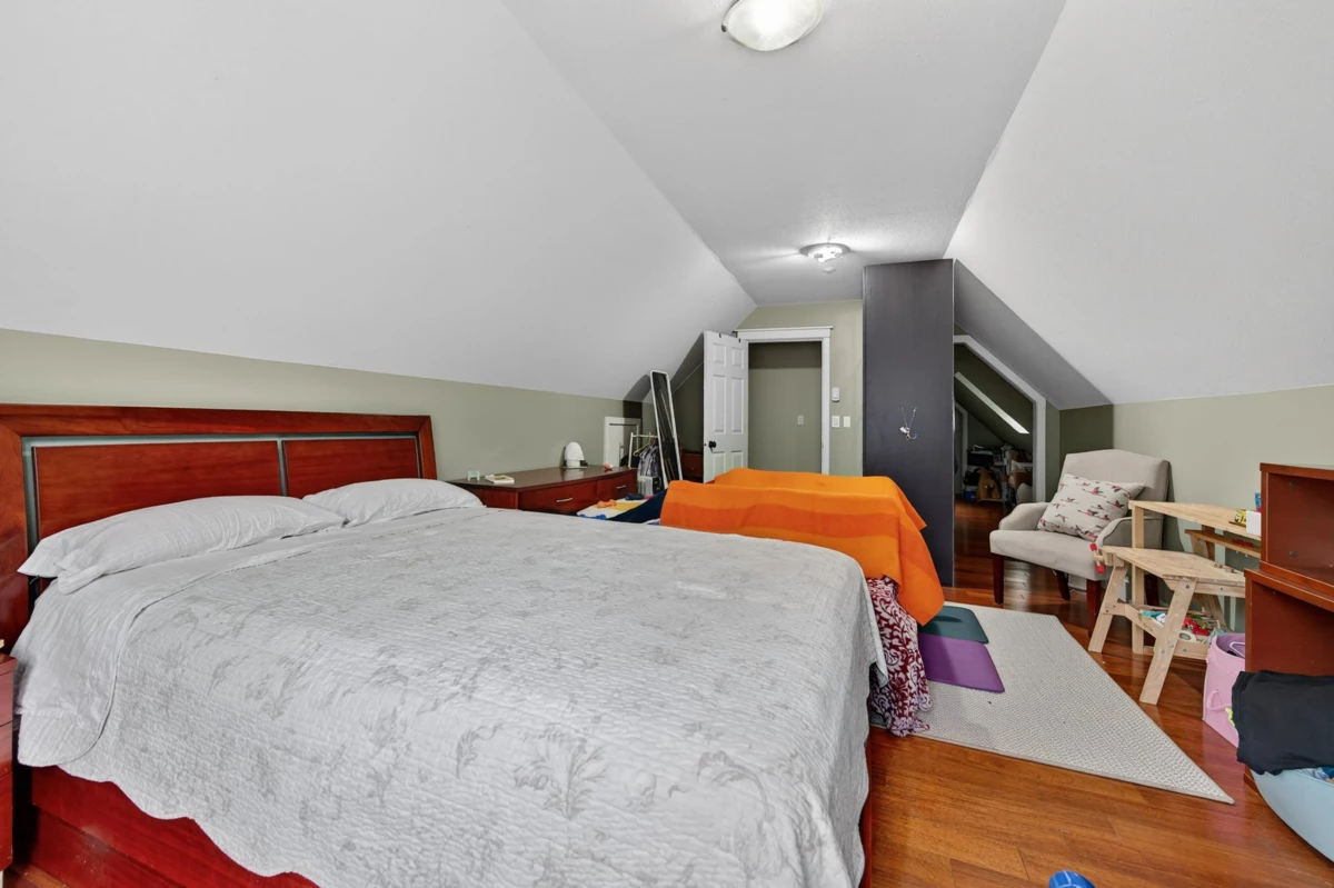 Staircase Photo of 2382 150b Street, Surrey, BC