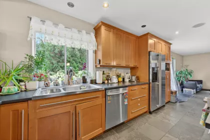 Breakfast Nook Photo of 2382 150b Street, Surrey, BC