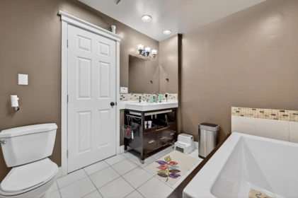 Mudroom Photo of 2382 150b Street, Surrey, BC