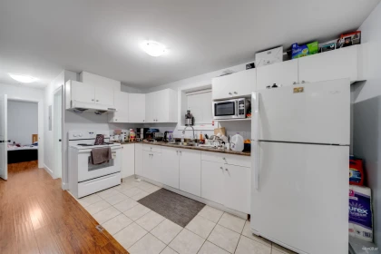 Garden / Landscaping Photo of 6116 140 Street, Surrey, BC