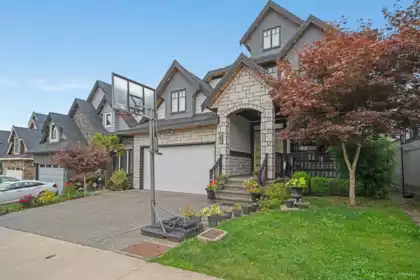6116 140 Street, Surrey, BC, Surrey — Single Family Residence for sale