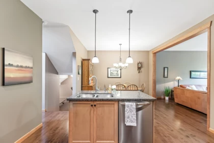 Breakfast Nook Photo of 40 24185 106b Avenue, Maple Ridge, BC