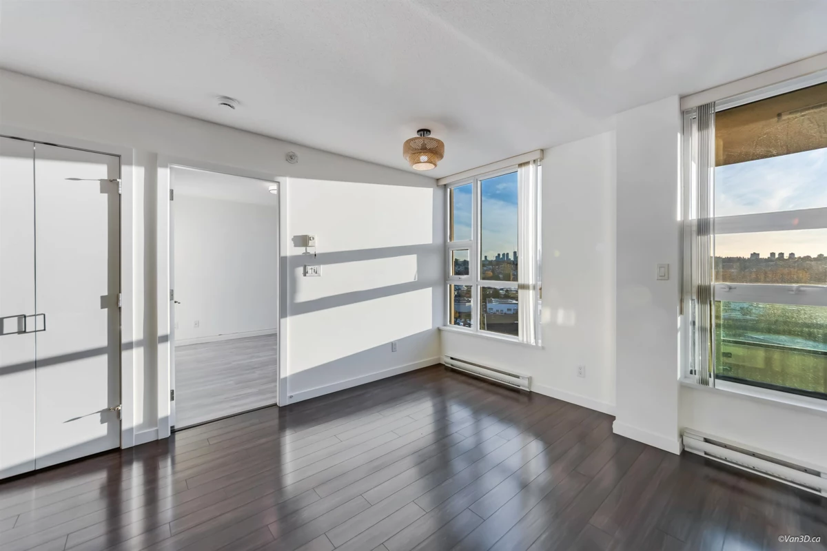 Dining Area Photo of 1002 2232 Douglas Road, Burnaby, BC