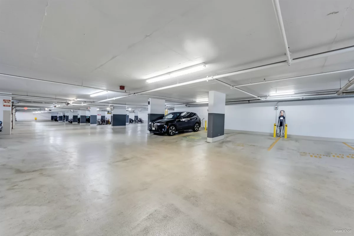 Front Yard Photo of 1002 2232 Douglas Road, Burnaby, BC