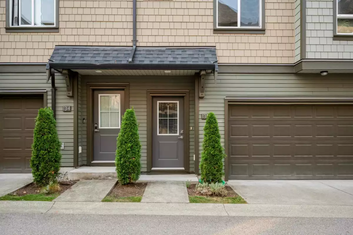 Family Room Photo of 135 8138 204 Street, Langley, BC