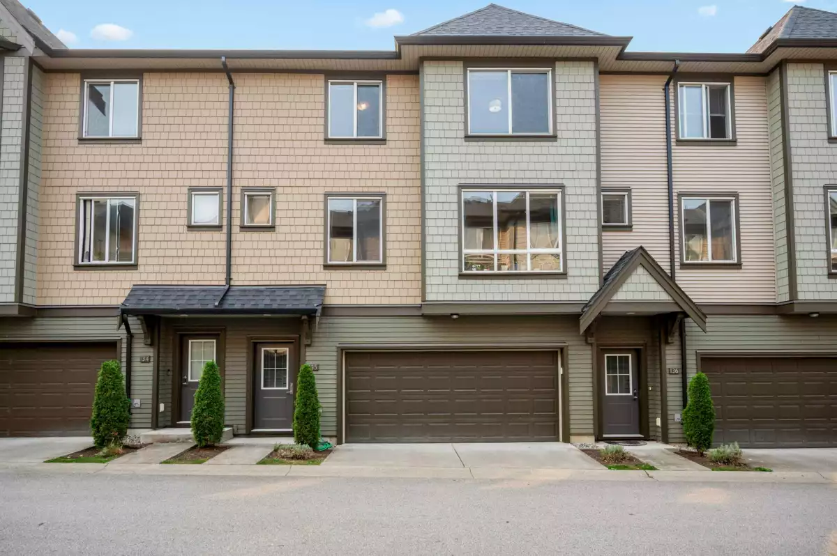 Living Room Photo of 135 8138 204 Street, Langley, BC
