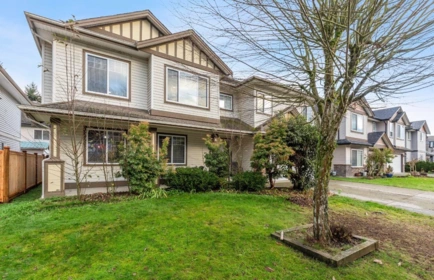 8530 Fennell Street, Mission, BC, Mission BC — 5 bed single family residence for sale