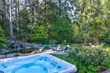 Hot Tub / Spa Photo of 23669 128 Crescent, Maple Ridge, BC