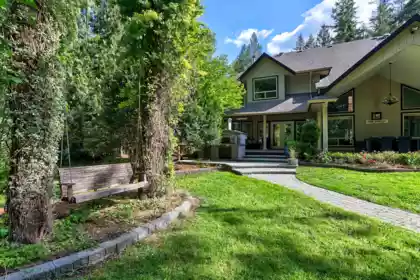 Outdoor Kitchen Photo of 23669 128 Crescent, Maple Ridge, BC