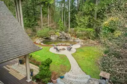Staircase Photo of 23669 128 Crescent, Maple Ridge, BC