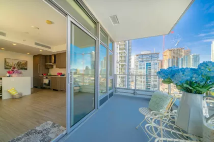 1605 2351 Beta Avenue, Burnaby, BC, Brentwood Park — 1 bed apartment/condo for sale