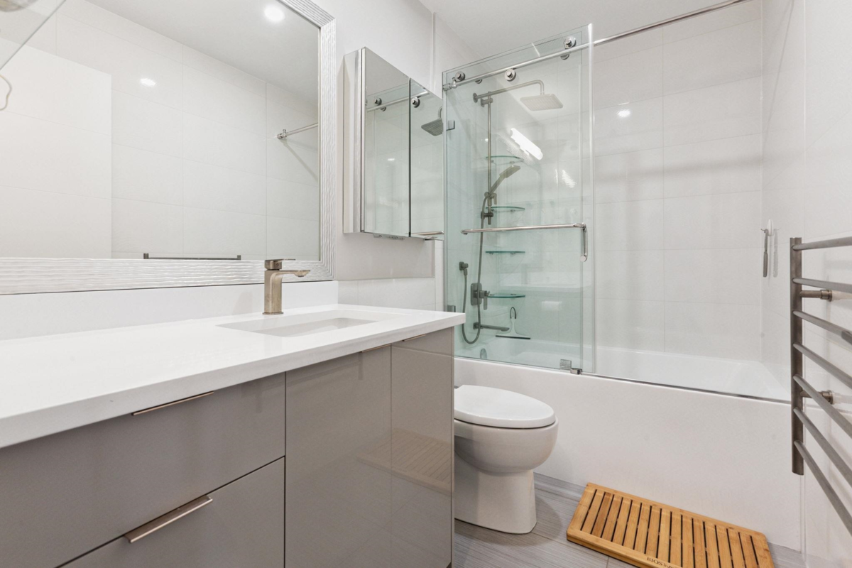 Loft / Bonus Room Photo of 12182 101b Avenue, Surrey, BC