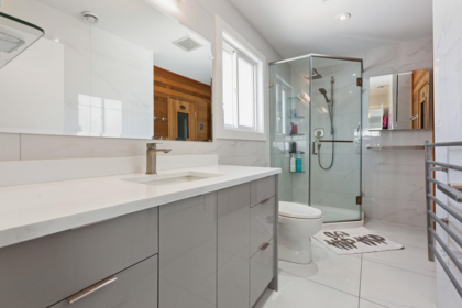 Entry Foyer Photo of 12182 101b Avenue, Surrey, BC